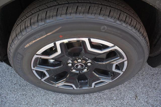 2025 Ford Bronco Sport Outer Banks photo 2