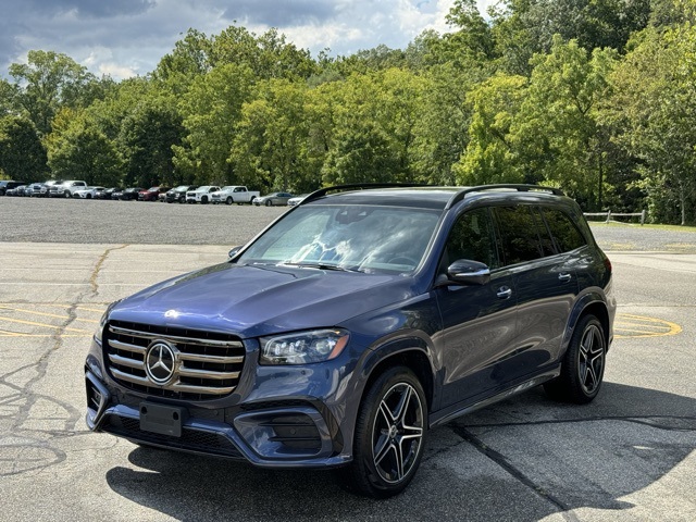 2024 Mercedes-Benz GLS Base's photo