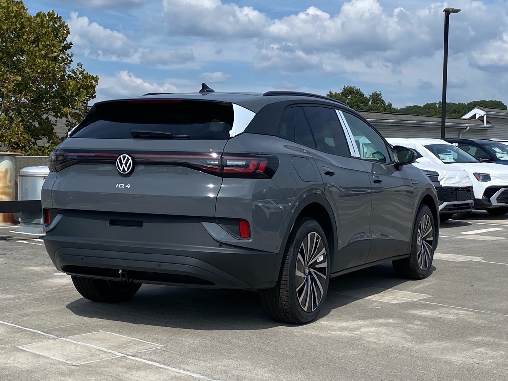 2025 Volkswagen ID.4 Pro photo 2
