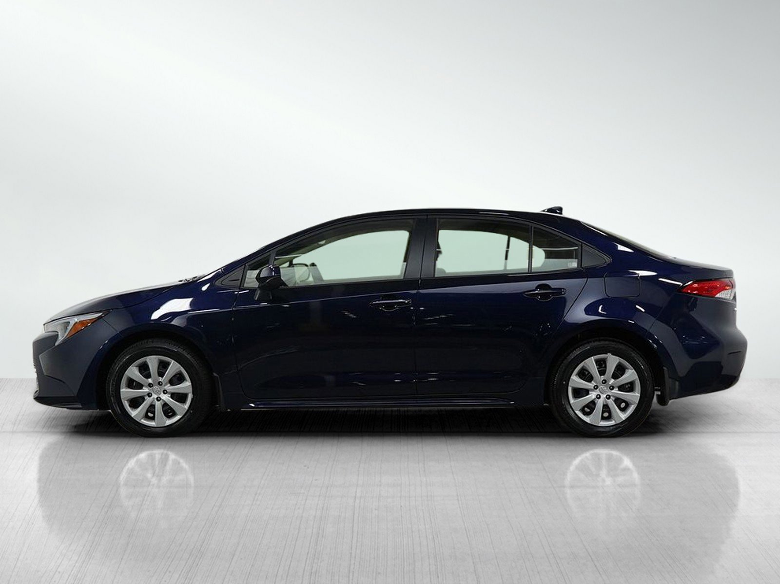 Used 2025 Toyota Corolla LE with VIN JTDBCMFE2S3090876 for sale in Bloomington, Minnesota
