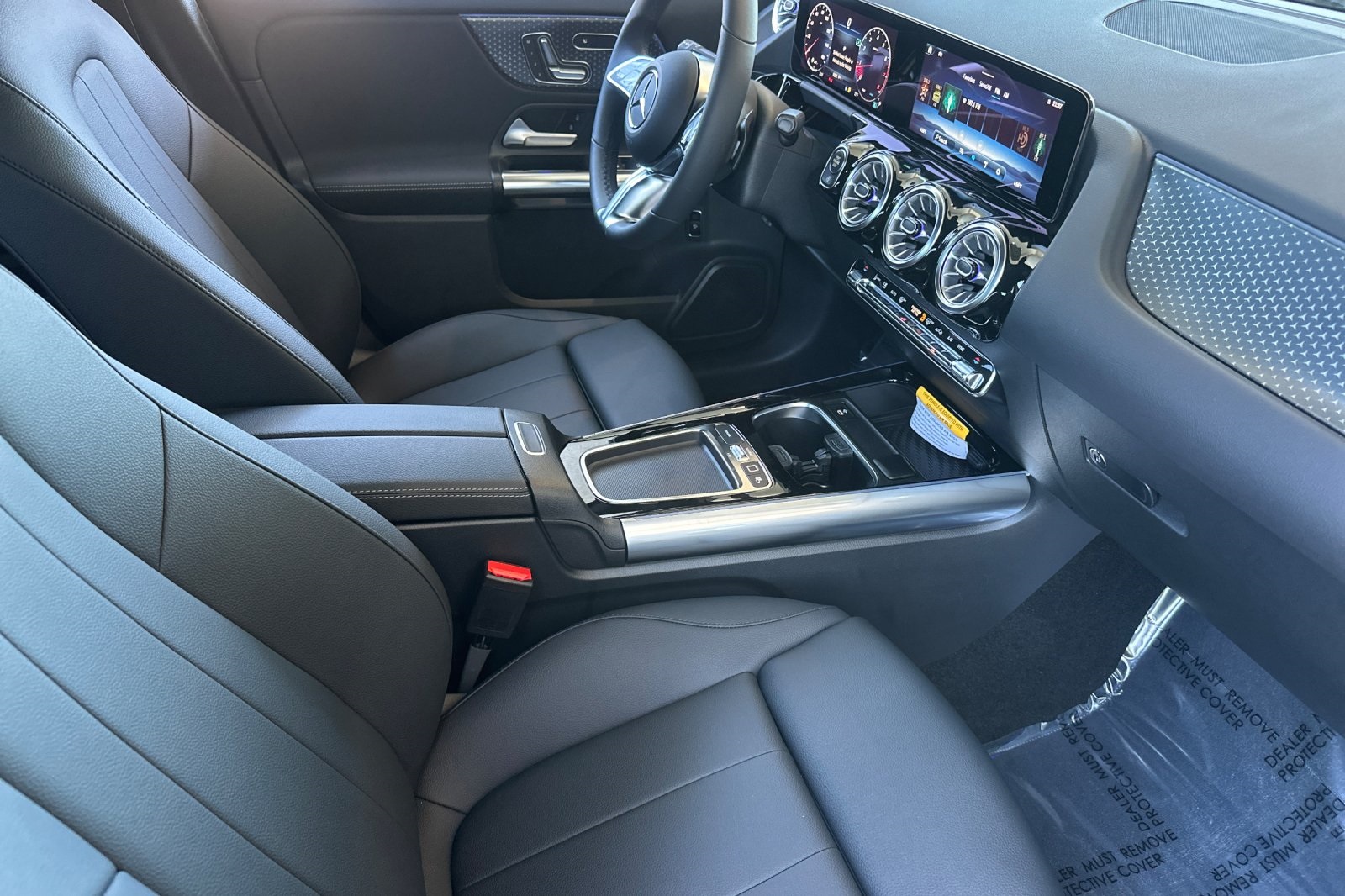 2026 Mercedes Benz GLA 250 4MATIC photo 15