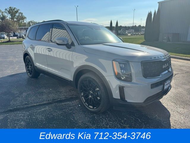 2022 Kia Telluride EX Nightfall Edition photo 4
