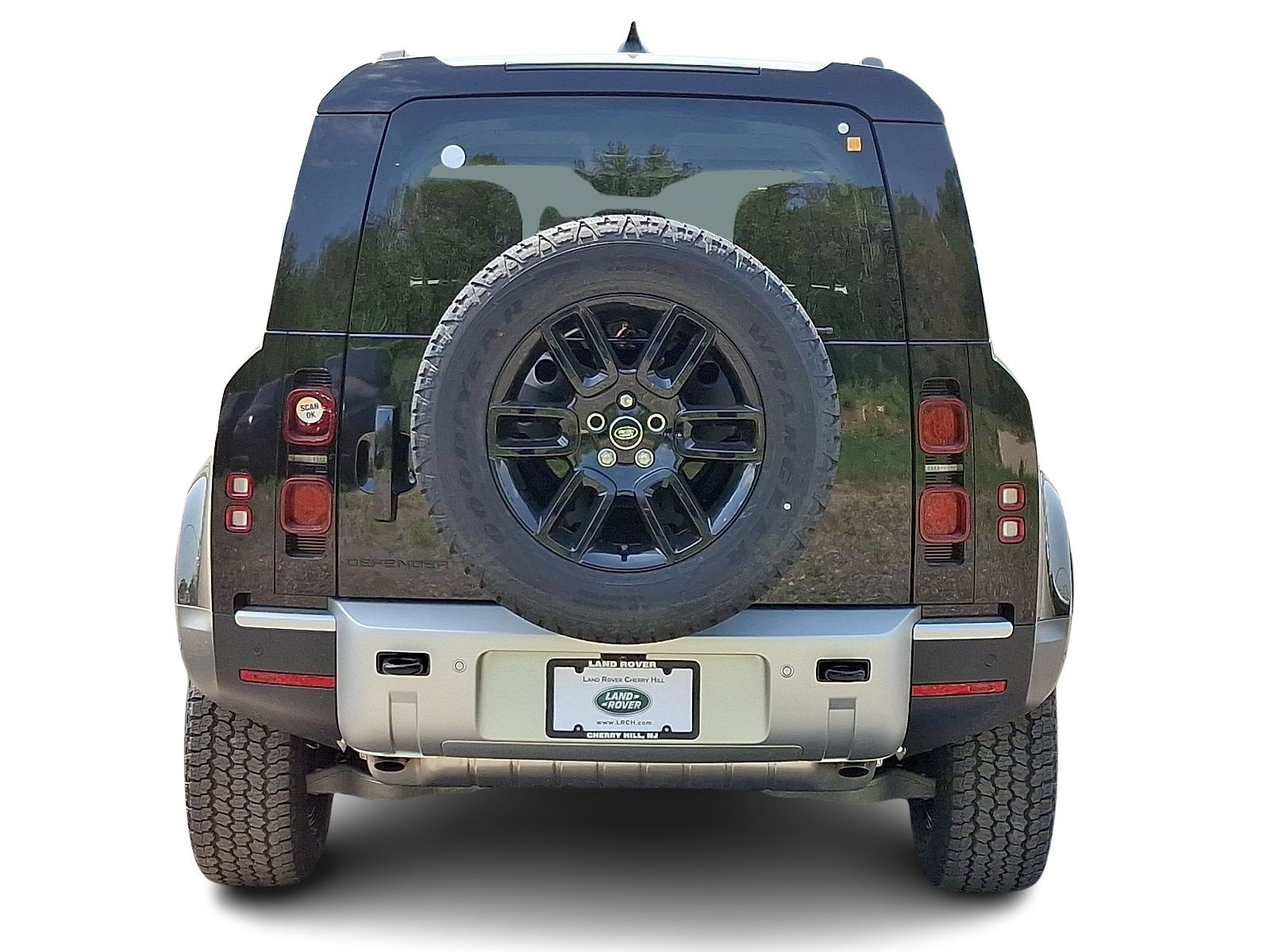 2025 Land Rover Defender S photo 5