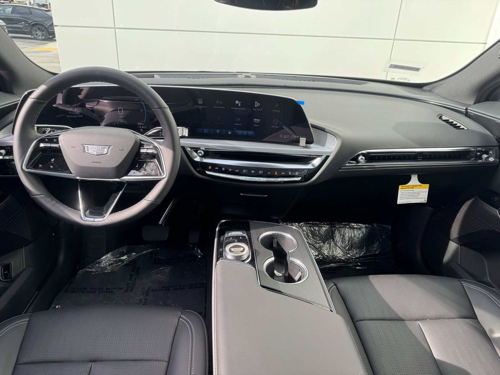 2025 Cadillac Lyriq Luxury photo 15
