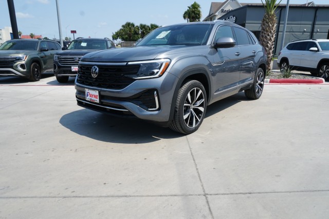 2025 Volkswagen Atlas Cross Sport SEL Premium R-LINE's photo