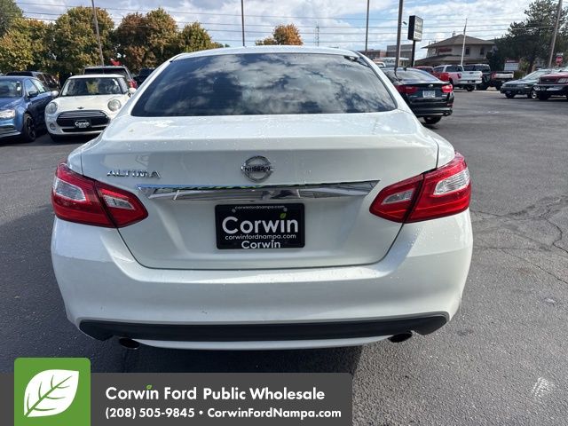 2017 Nissan Altima 2.5 S photo 6