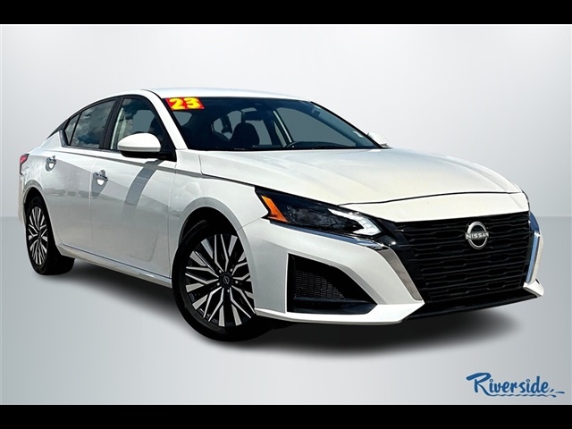 2023 Nissan Altima SV