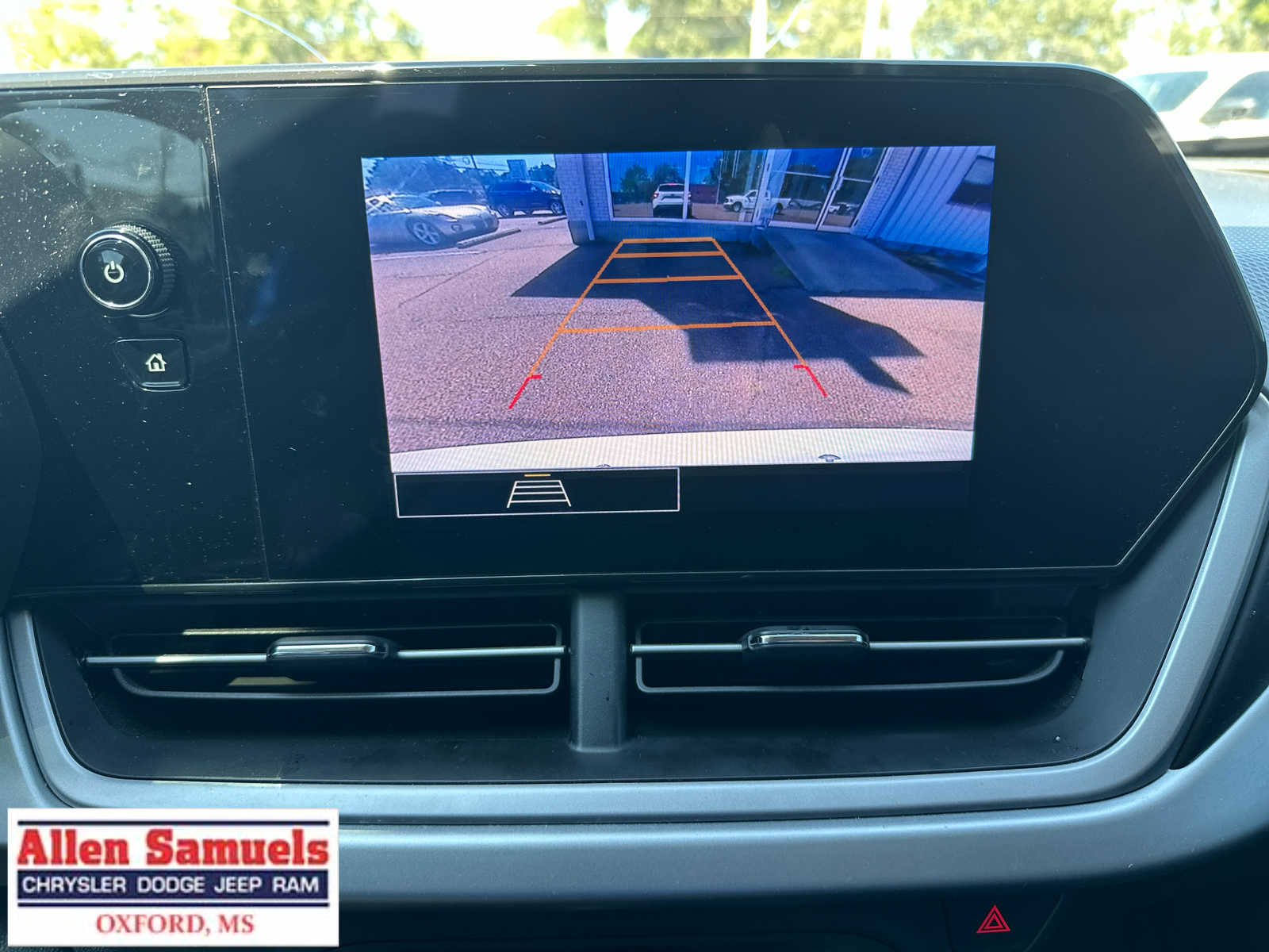 2025 Chevrolet Trax LS photo 27