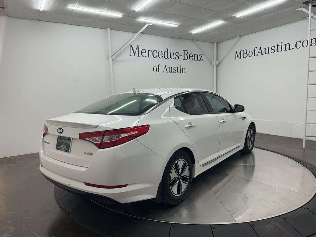2013 Kia Optima Hybrid LX photo 5