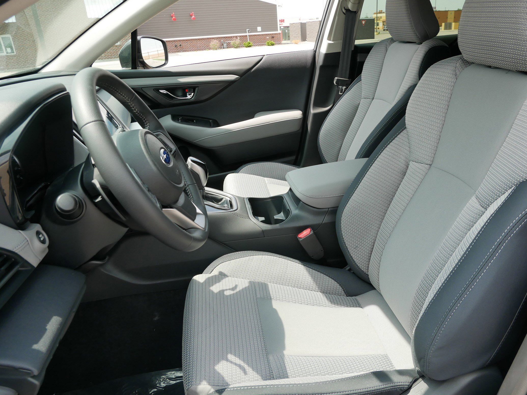 2025 Subaru Outback Premium photo 4