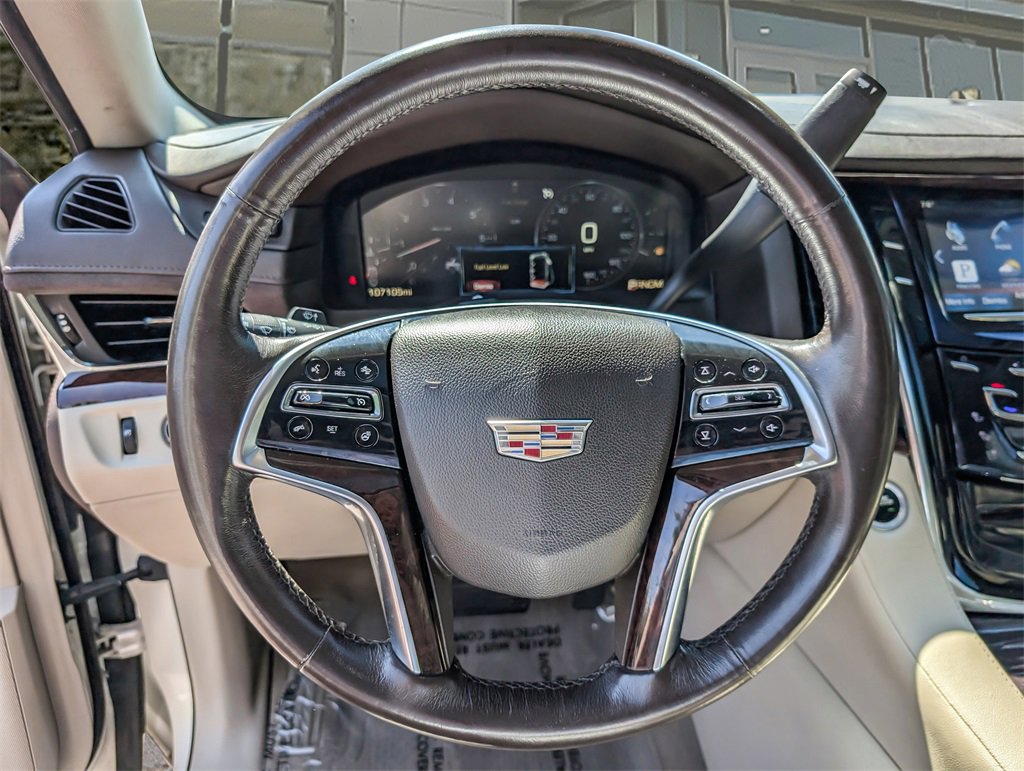 2015 Cadillac Escalade Luxury photo 23