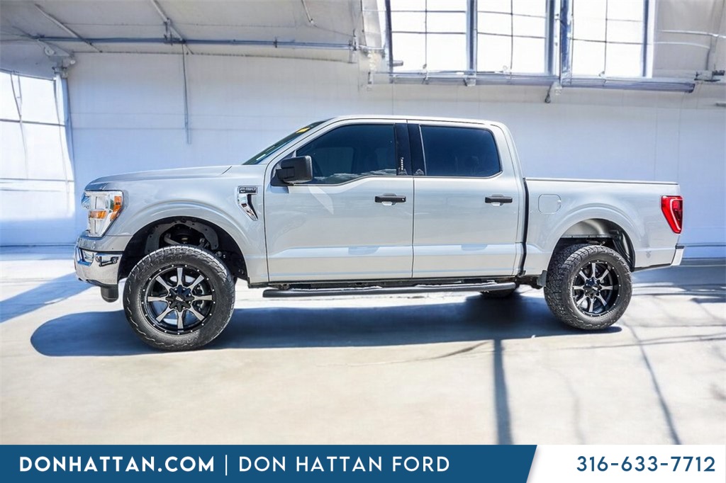 2022 Ford F-150 XLT photo 2