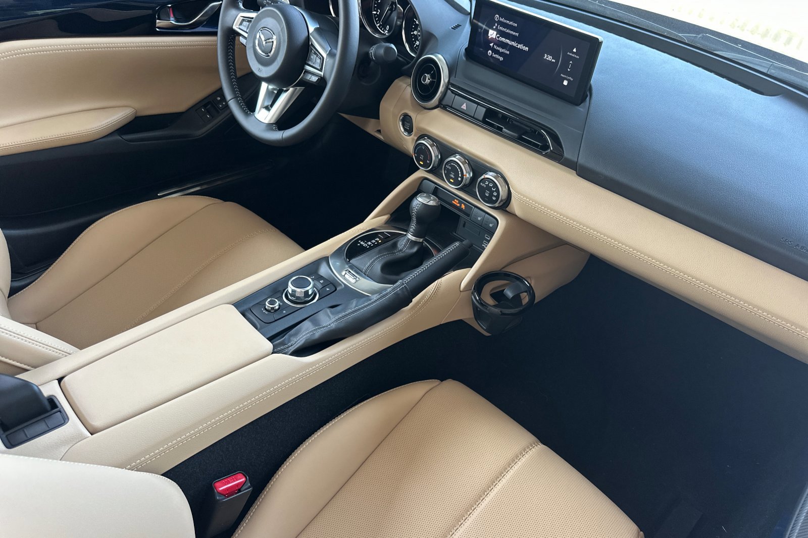 2025 Mazda MX-5 Miata Miata Grand Touring photo 16