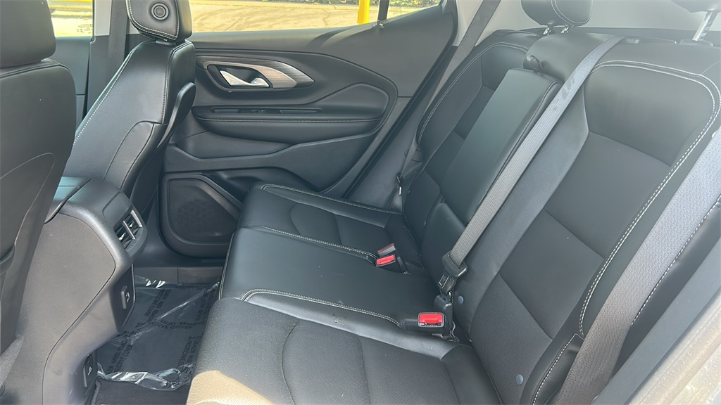 2023 Gmc Terrain SLT photo 27