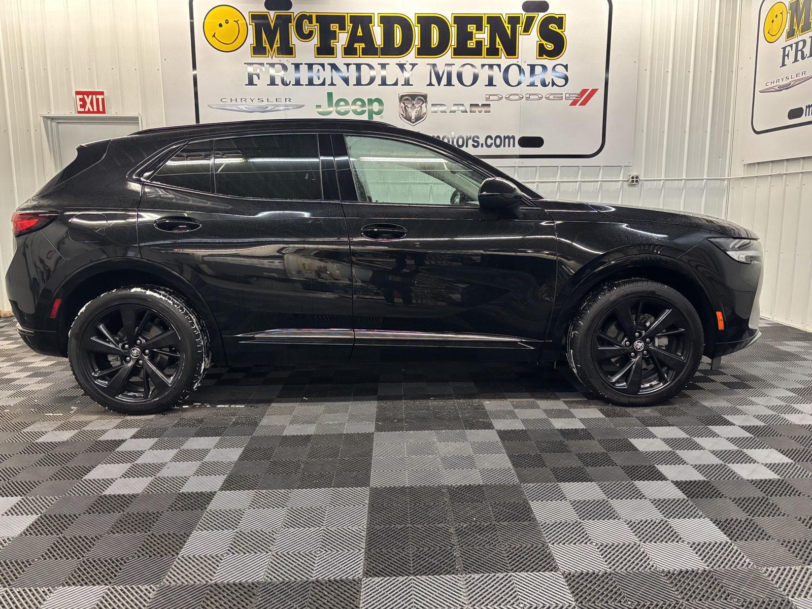 2023 Buick Envision Preferred's photo