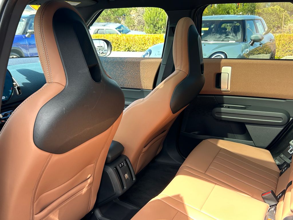 2025 Mini Countryman SE ALL4 photo 27