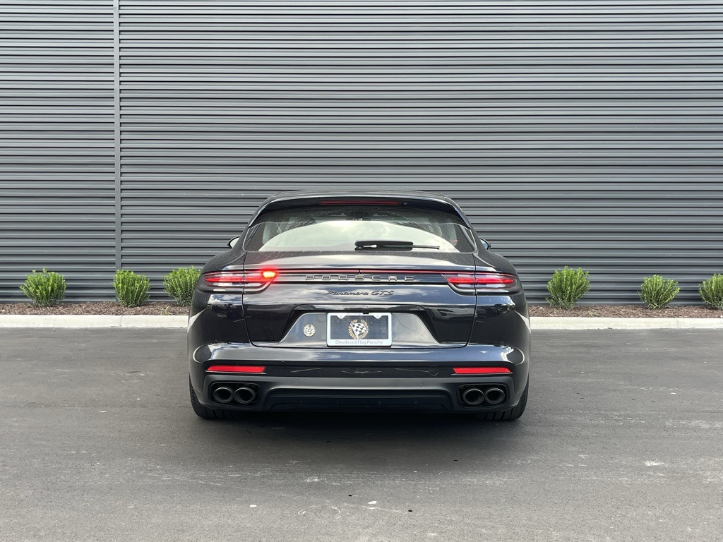 2020 Porsche Panamera Sport Turismo GTS photo 6