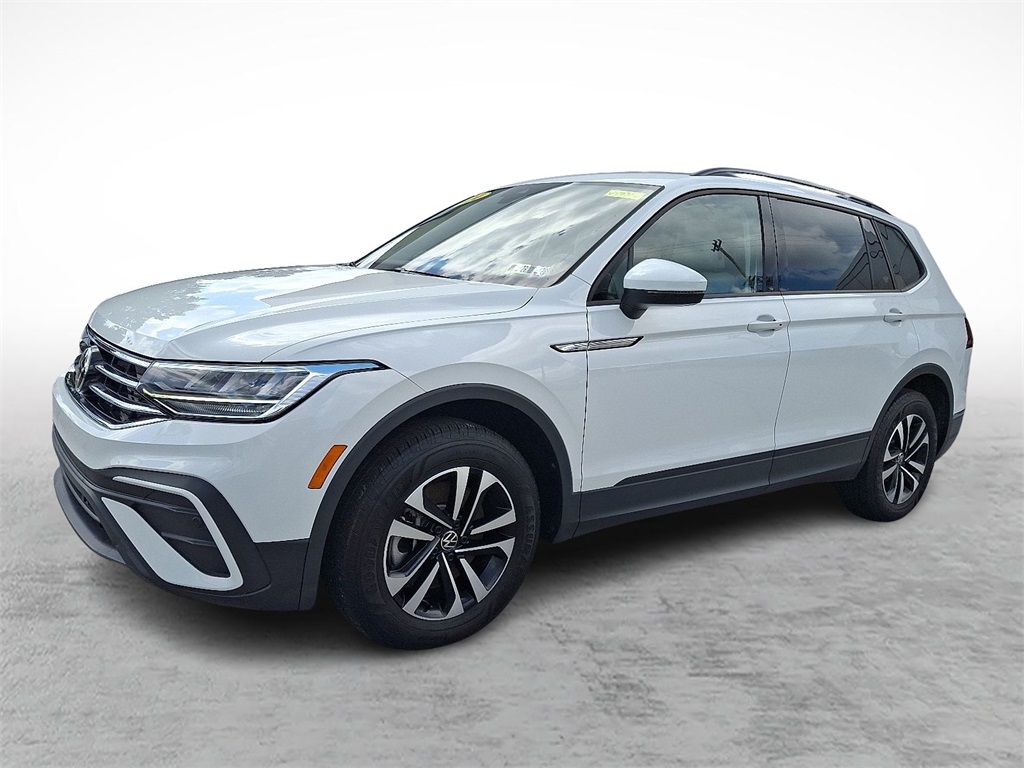 2024 Volkswagen Tiguan S photo 3