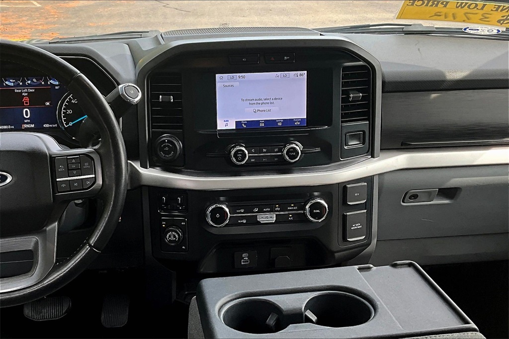 2022 Ford F-150 XLT photo 17