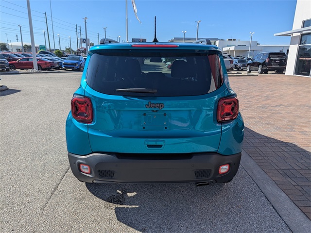 2021 Jeep Renegade Latitude photo 4