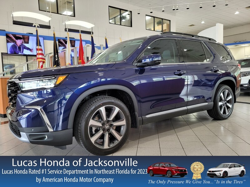 2025 Honda Pilot Elite's photo