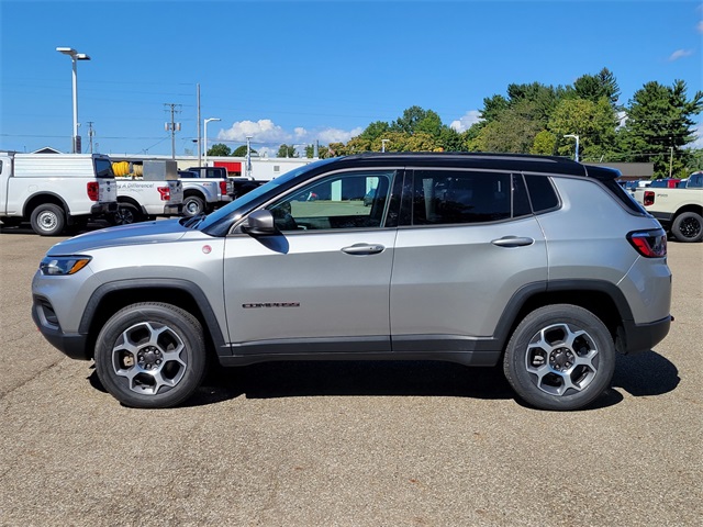 2022 Jeep Compass Trailhawk photo 5