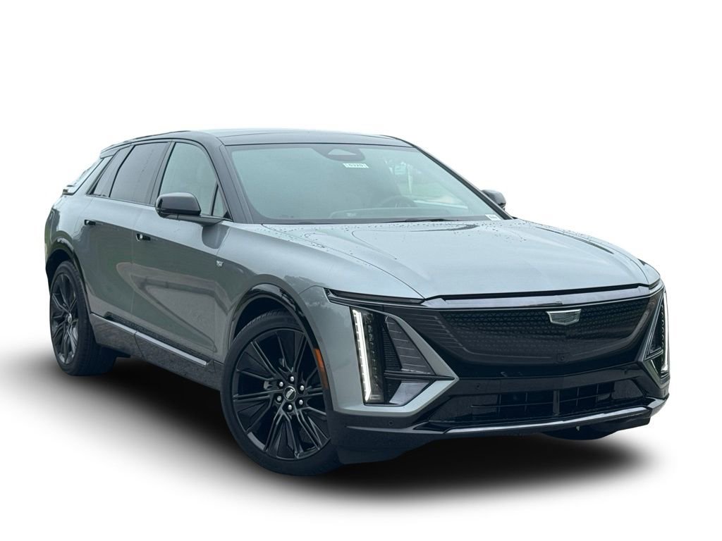 2025 Cadillac Lyriq Sport photo 2