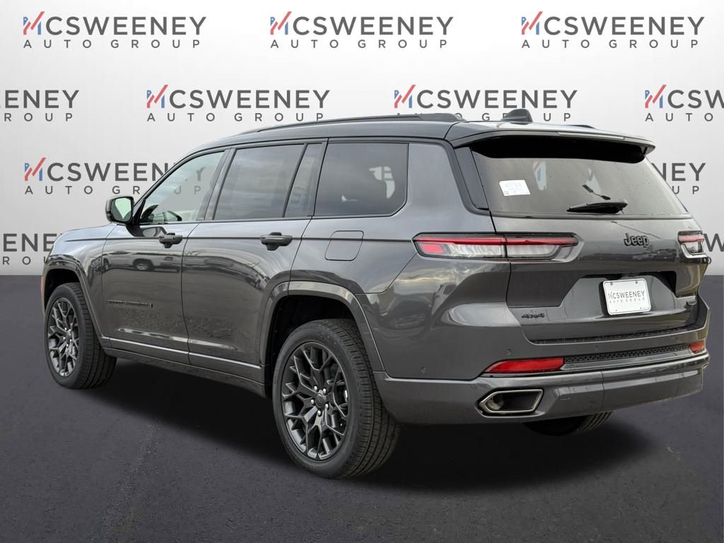 2025 Jeep Grand Cherokee L Summit photo 3