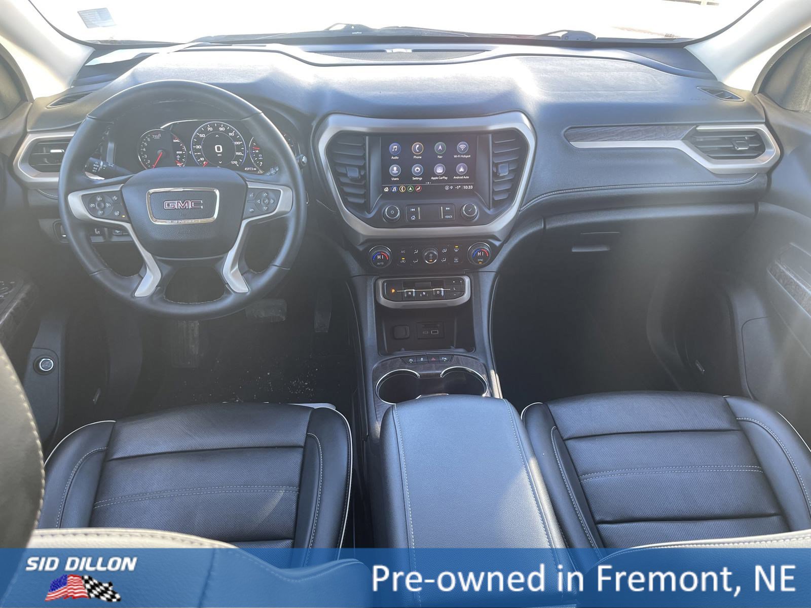 2023 Gmc Acadia Denali photo 2