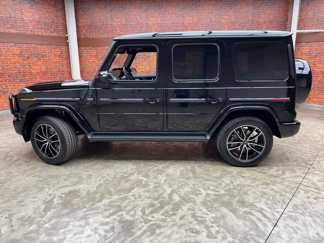 2026 Mercedes Benz G 550 photo 2