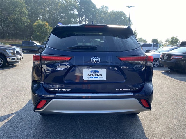 2021 Toyota Highlander Platinum photo 4