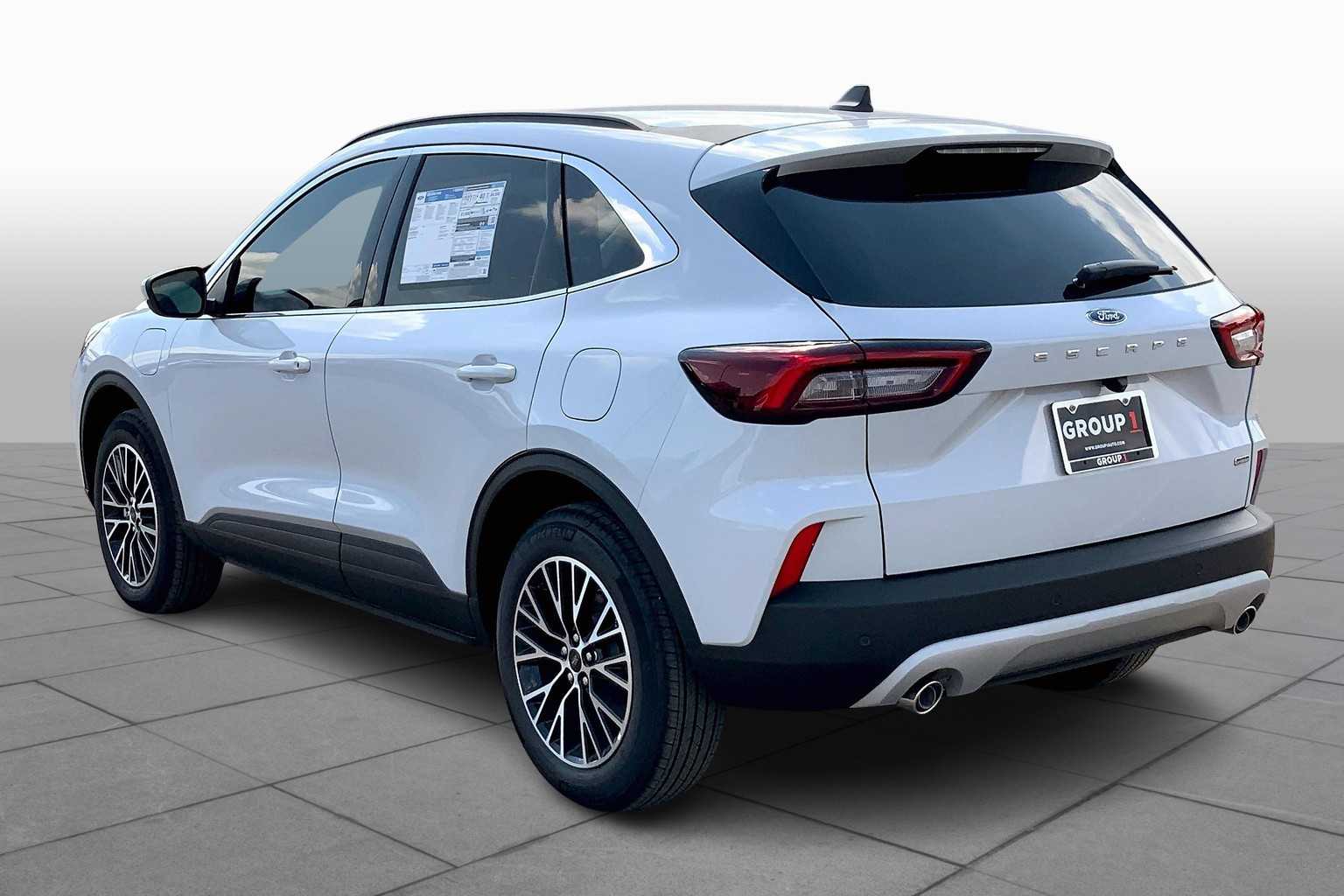 2025 Ford Escape Plug-In Hybrid photo 12