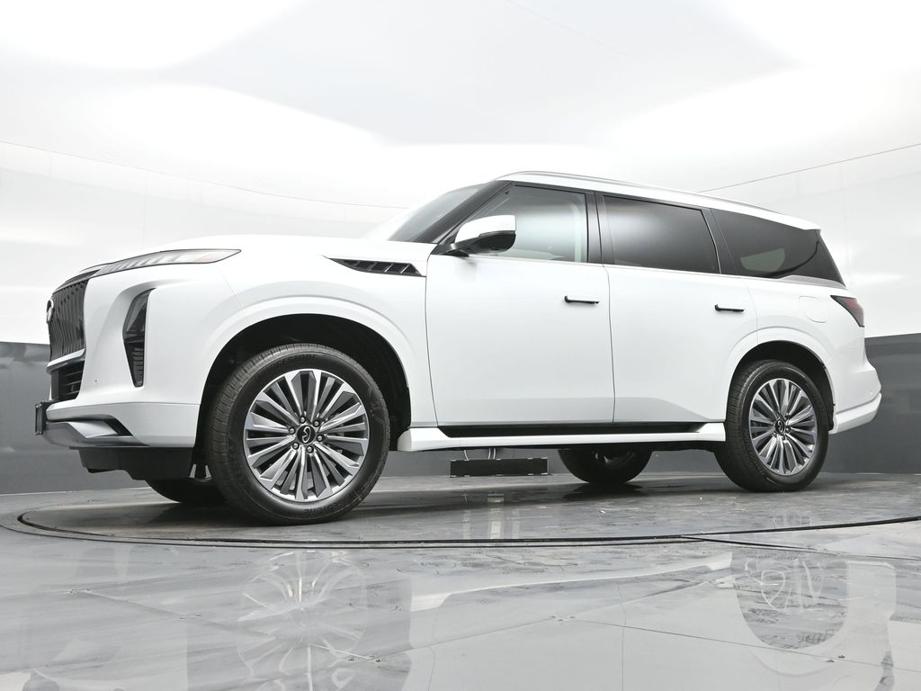 2025 Infiniti QX80 Sensory photo 11