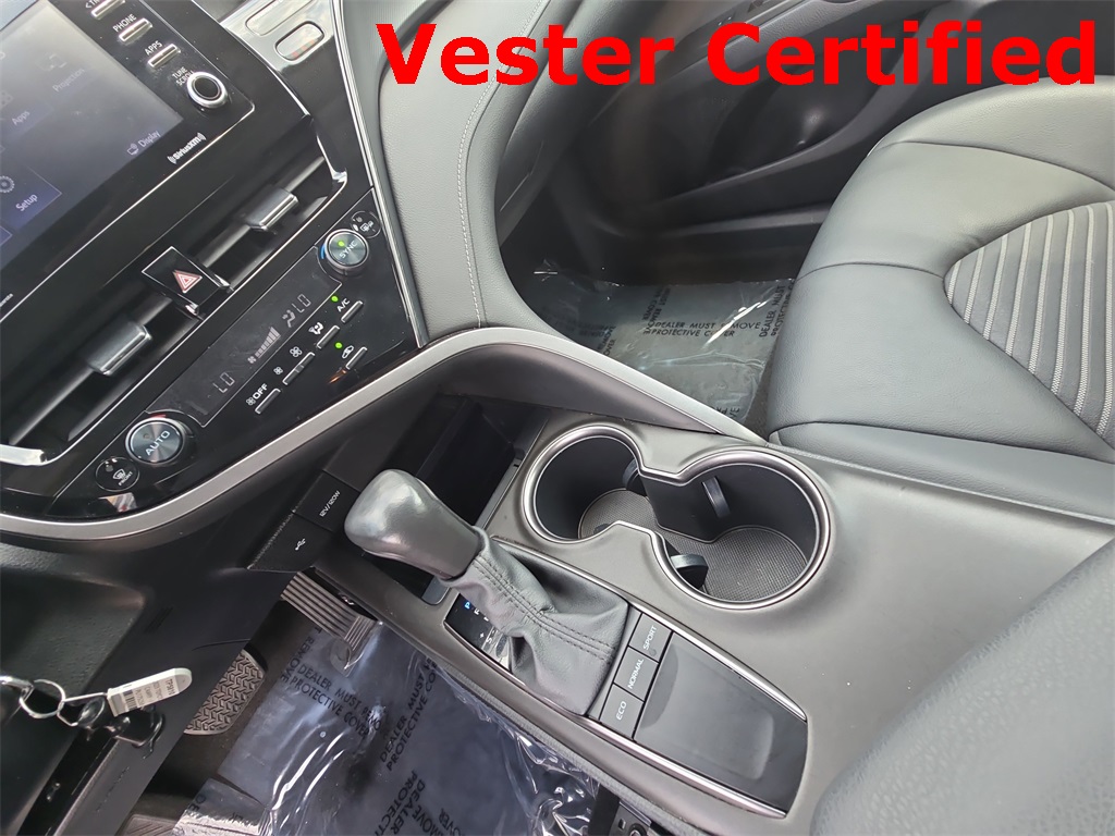 2023 Toyota Camry SE photo 22