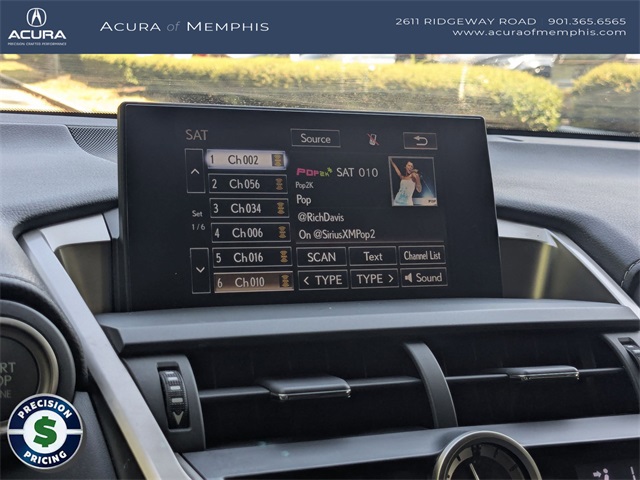 2017 Lexus NX 200t Luxury photo 18