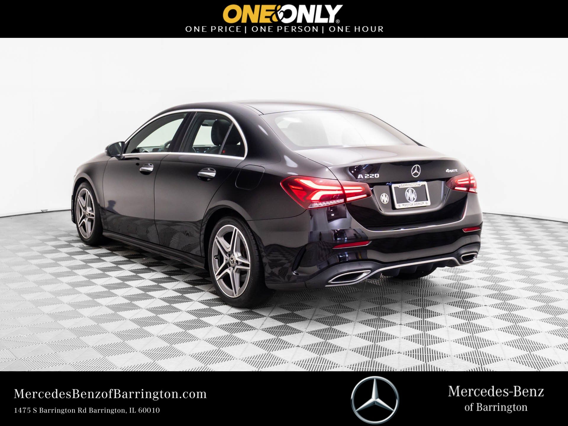 2022 Mercedes Benz A 220 4MATIC photo 3