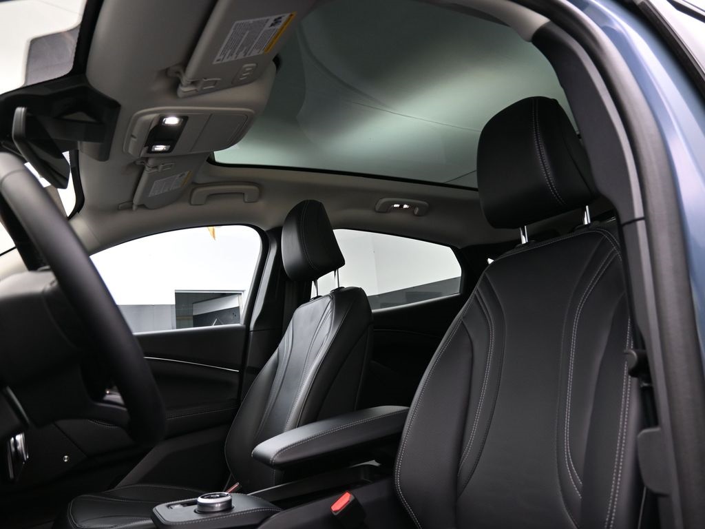 2024 Ford Mustang Mach-E Premium photo 12