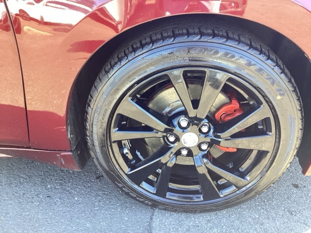 2018 Nissan Maxima SV photo 12