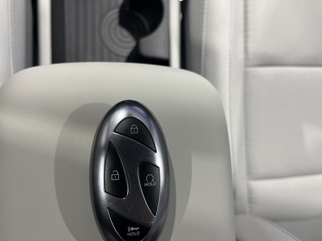 2025 Hyundai Kona SEL photo 24