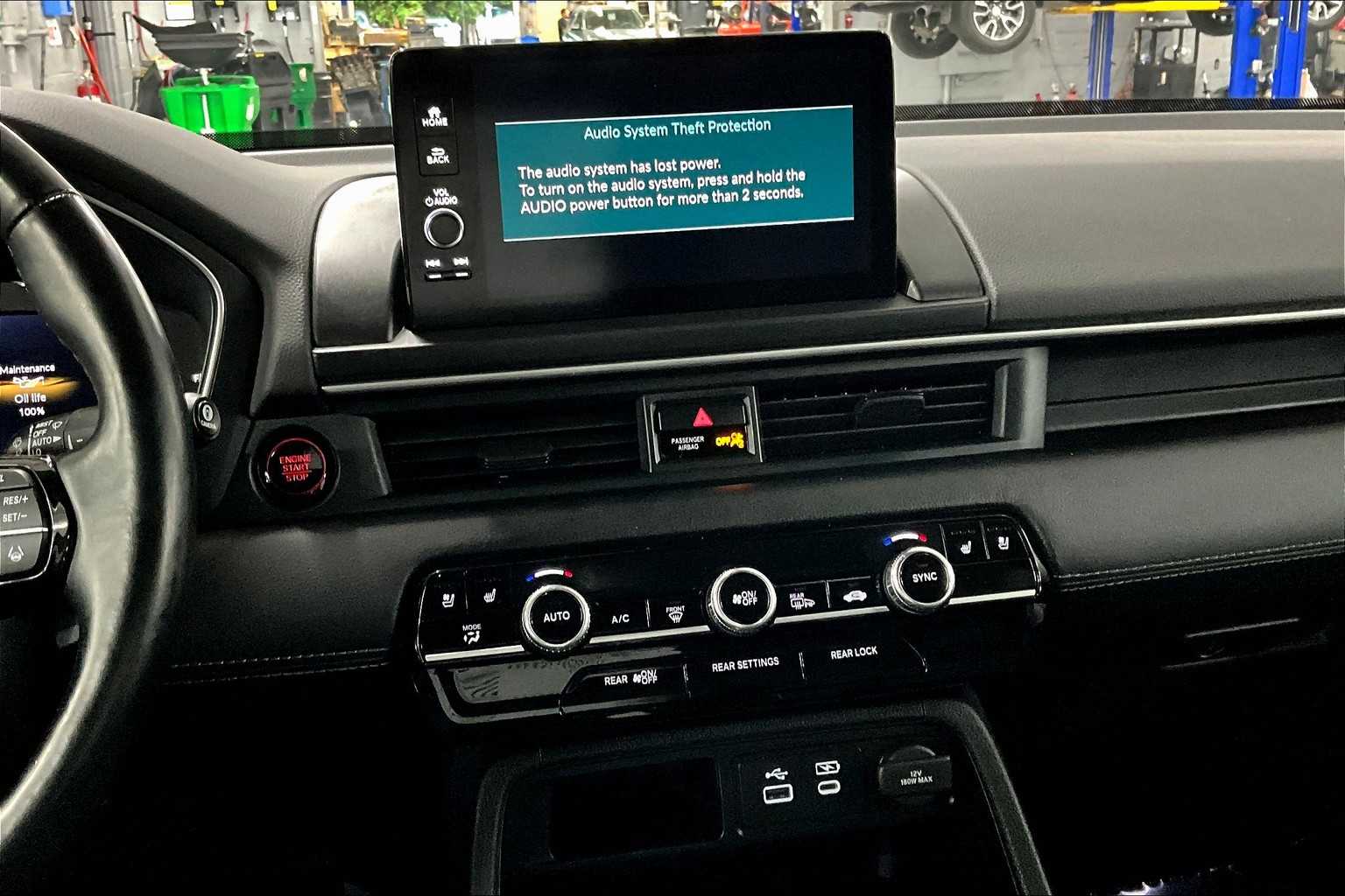 2023 Honda Pilot Elite photo 6