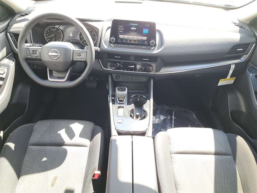 2026 Nissan Rogue SV photo 16