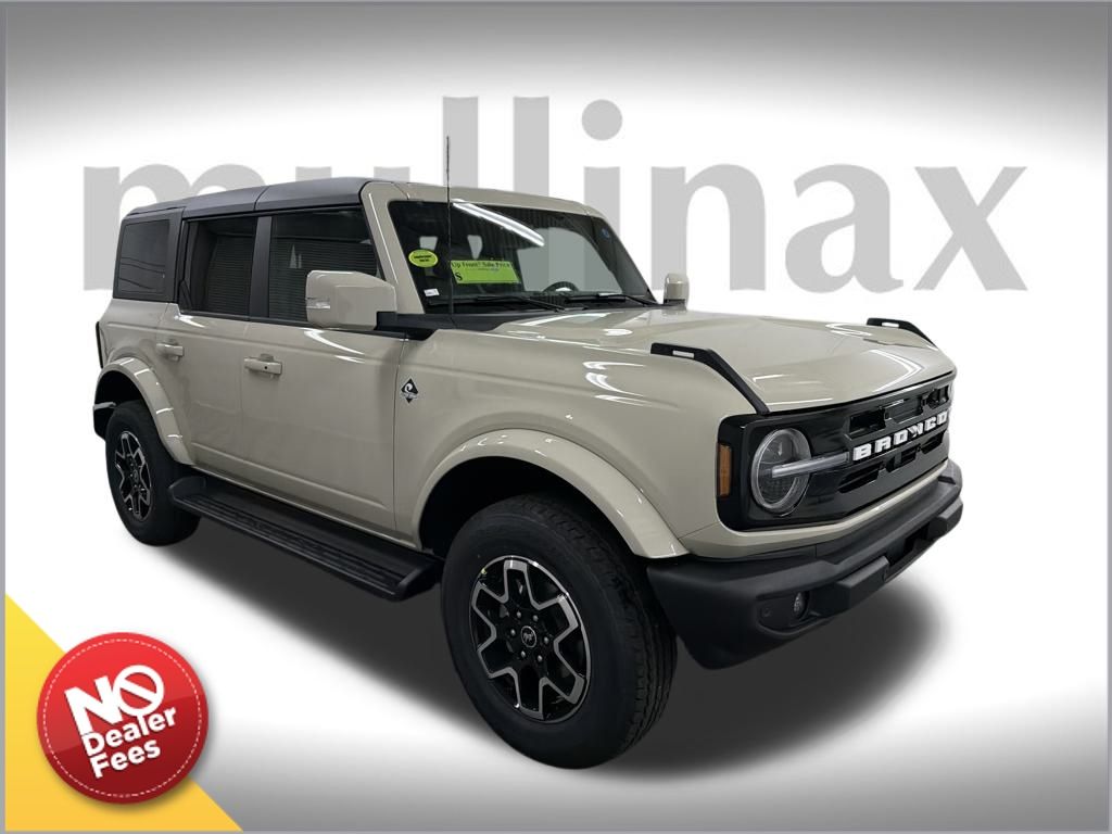 2025 Ford Bronco 4-Door Outer Banks's photo