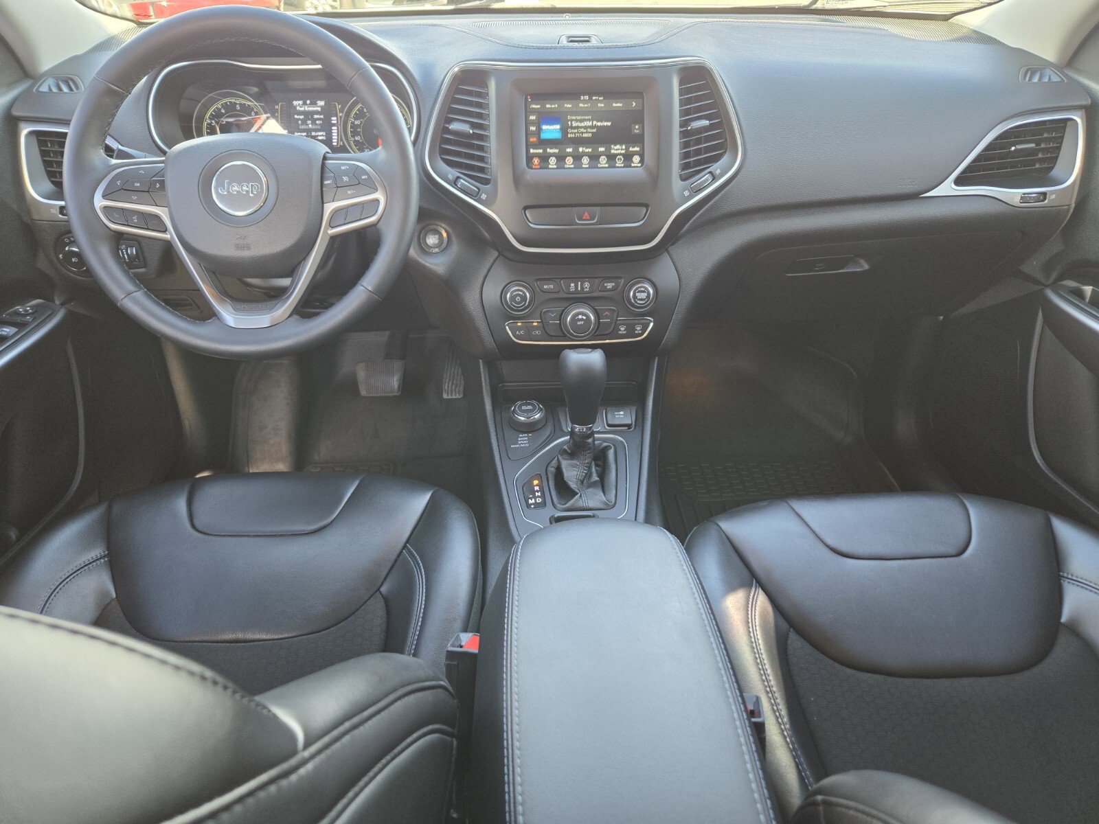 2019 Jeep Cherokee Latitude photo 14