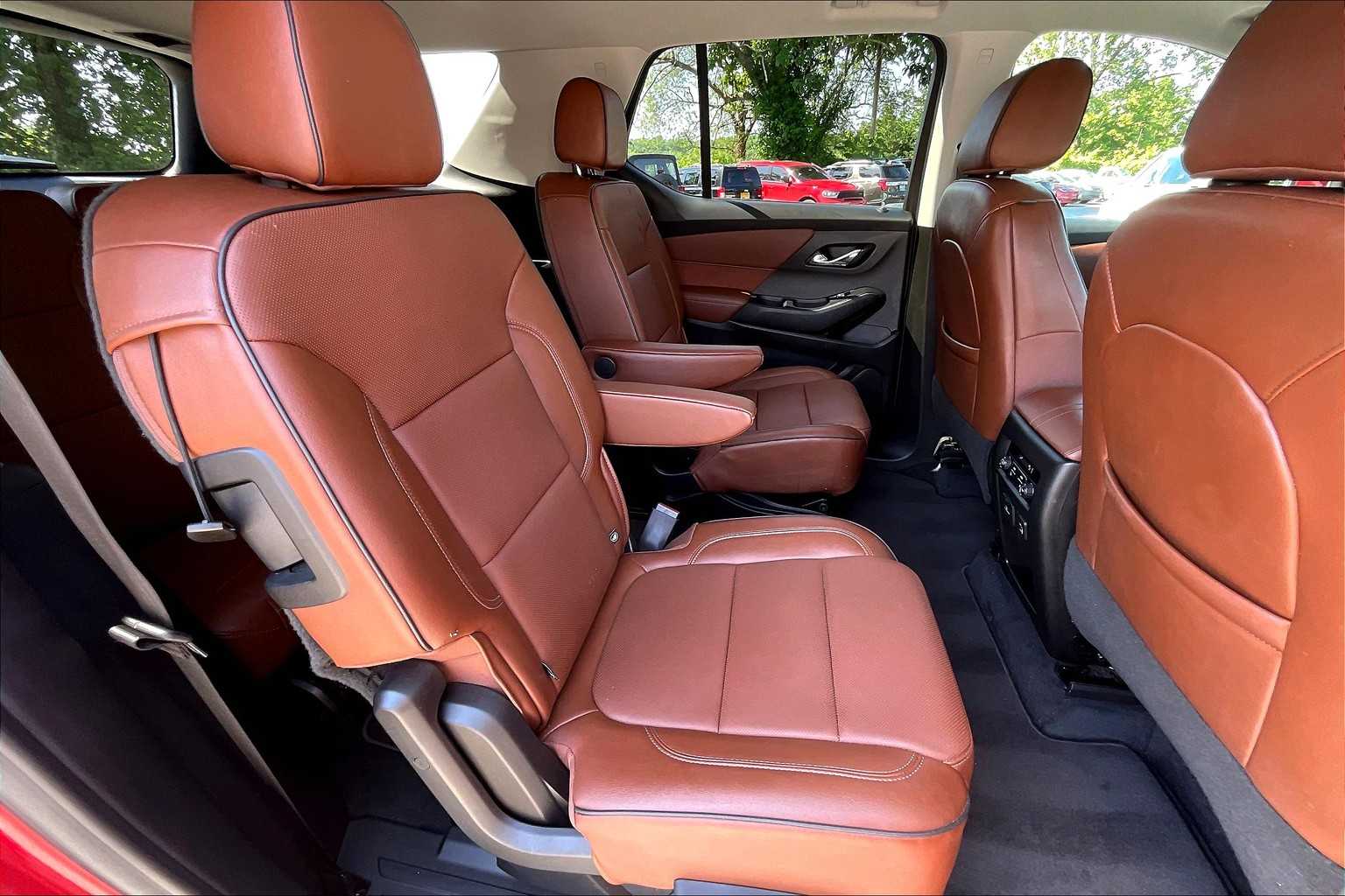 2021 Chevrolet Traverse High Country photo 18