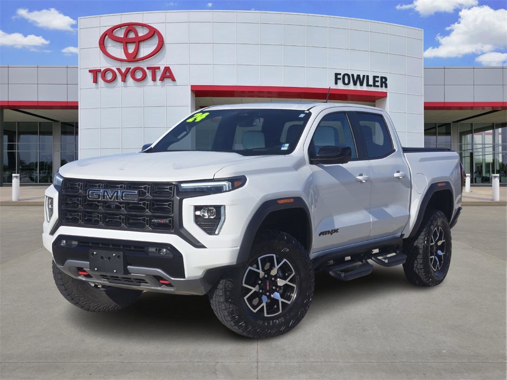 2024 GMC Canyon AT4X's photo