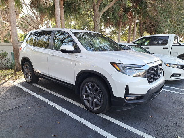 2023 Honda Passport EX-L's photo