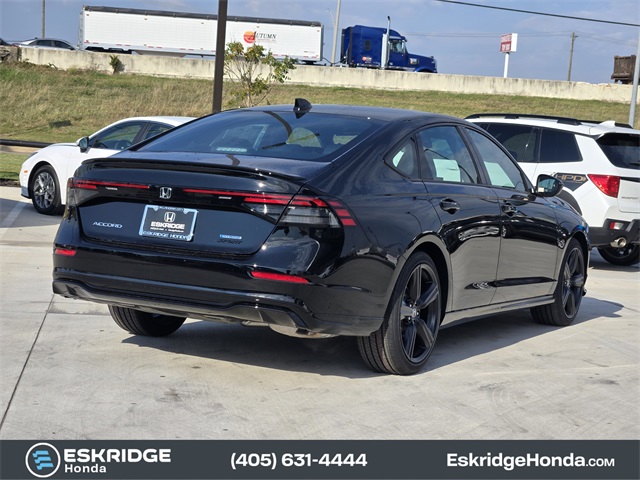 2025 Honda Accord Hybrid Sport-L photo 3