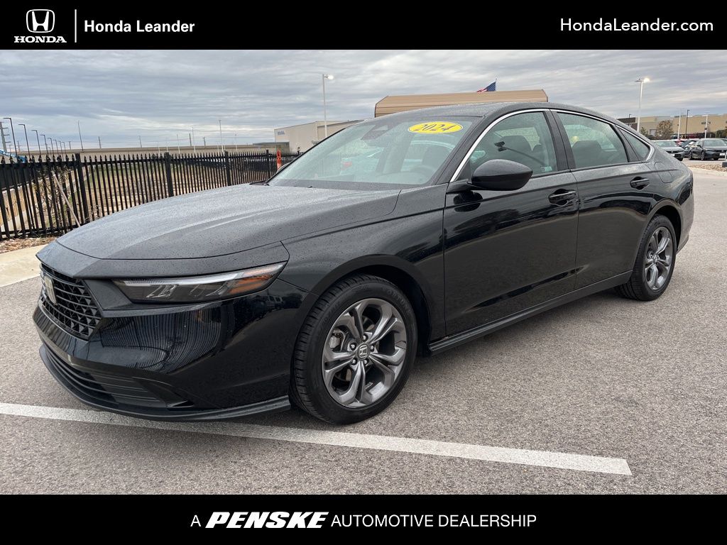 2024 Honda Accord EX's photo