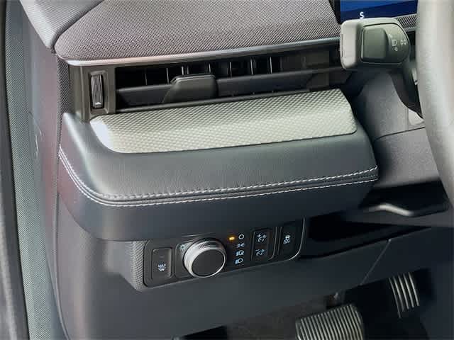 2022 Ford Mustang Mach-E Select photo 11