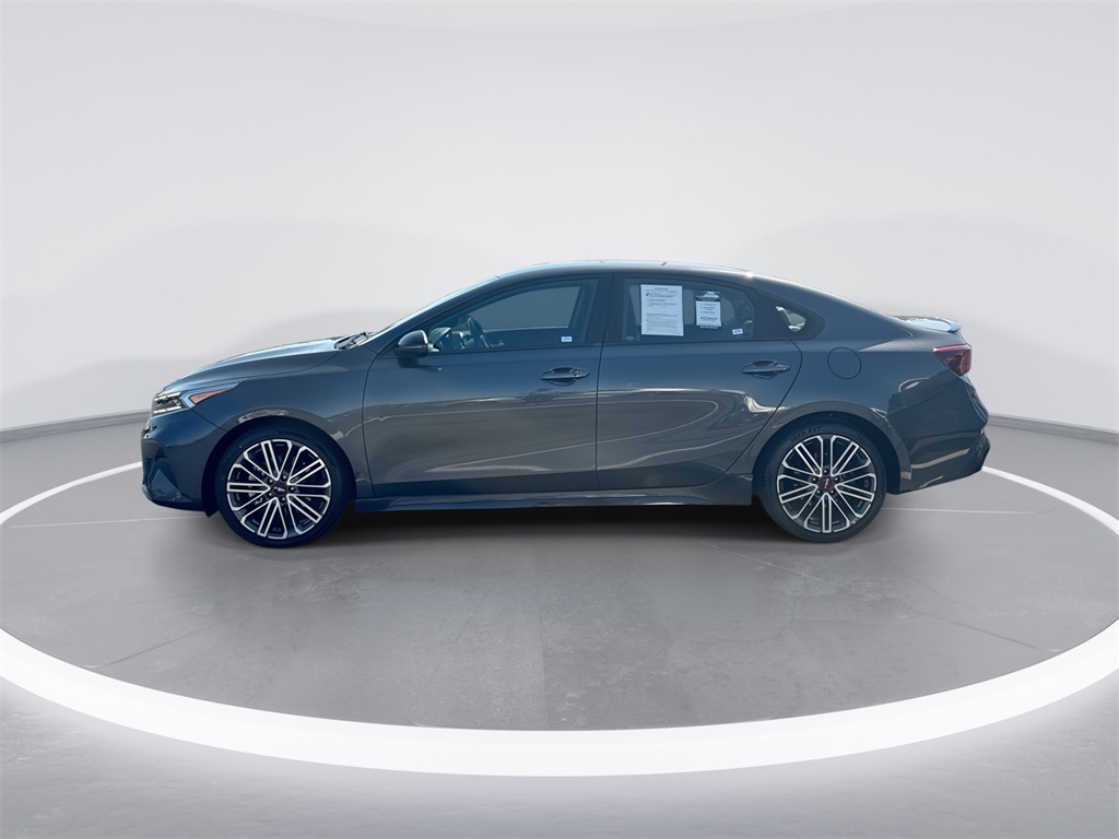 2023 Kia Forte GT photo 5
